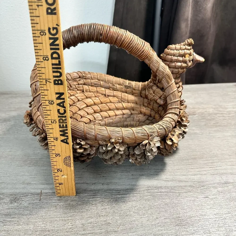 Vintage Native American Pine Needle Basket Bird with Pinecones